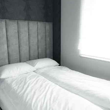 Apartamenty Szkolna Żnin Eksteriør bilde