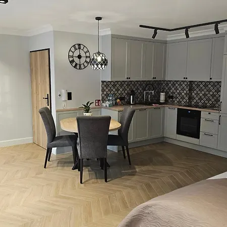 Apartamenty Szkolna Żnin Eksteriør bilde